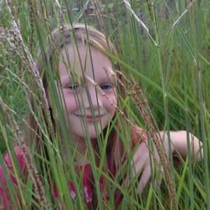 Meet your Posher, Corrine